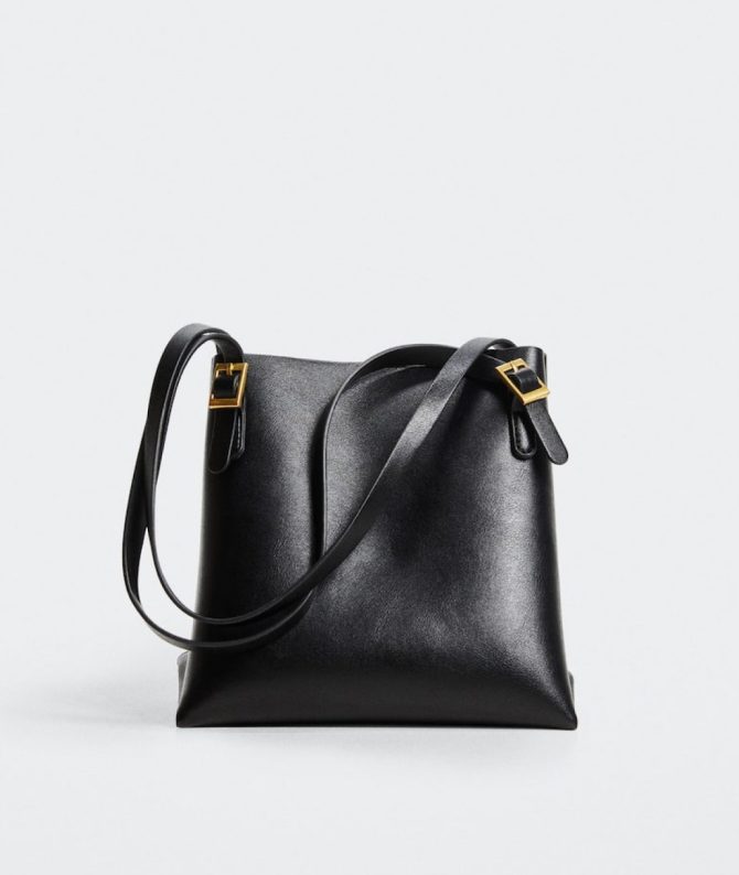 Black Shopper